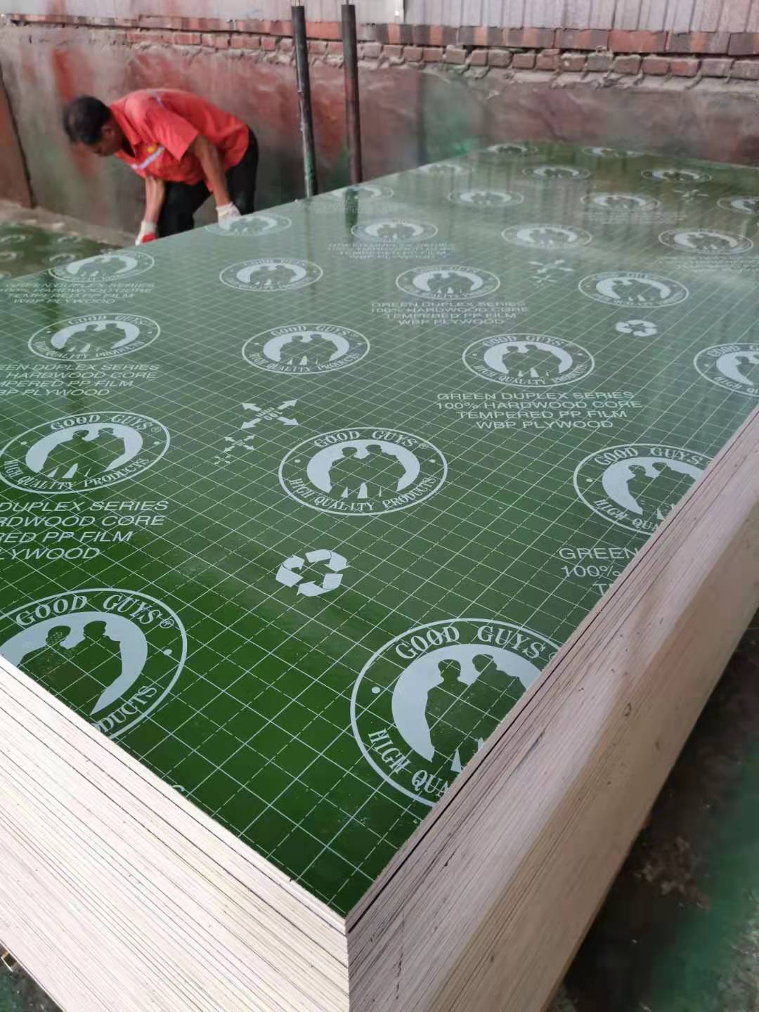 bright film faced plywood