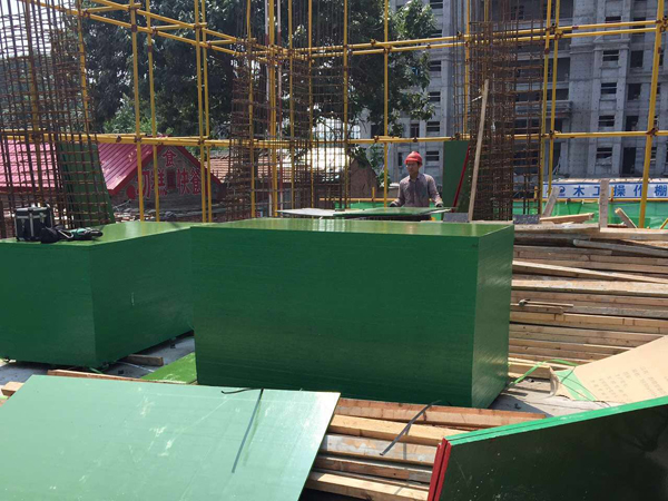 18mm film faced plywood made in linyi