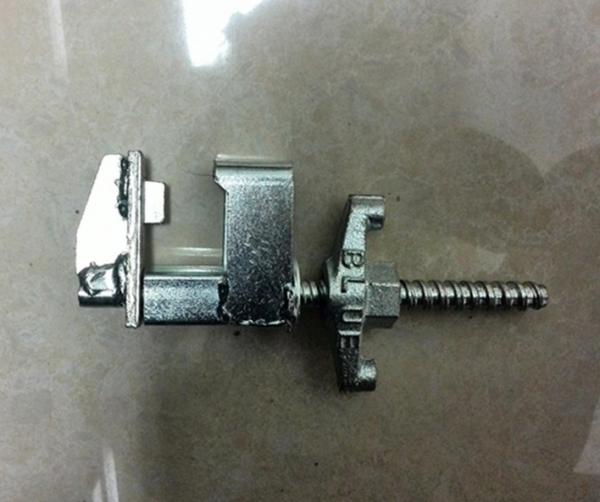 Formwork wood clip