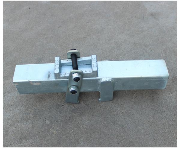Adjustable diagonal support