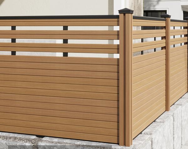 Villa terrace protection wood plastic fence