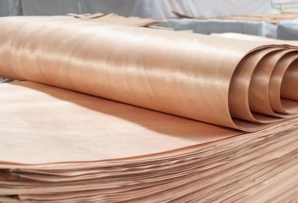 factory direct sales 0.15-1.5mm okoume red oak bintangor face wood natural veneer panel