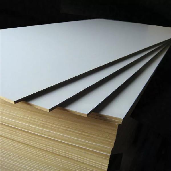 Melamine on the density board Melamine on the density board